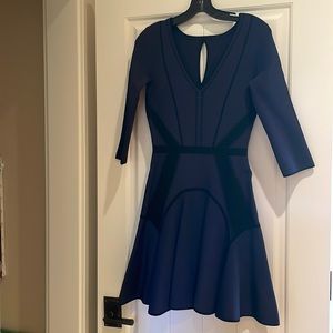 Diane von Furstenberg. Sz L, knit, long sleeve, A-line dress